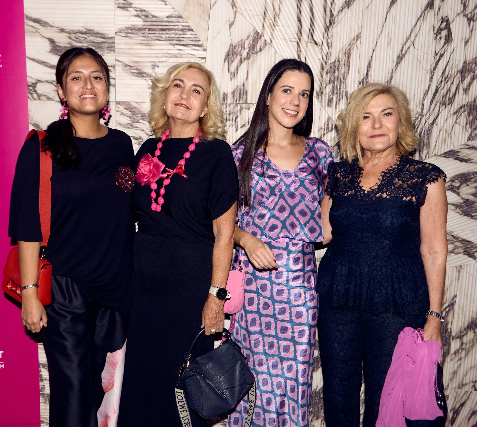 La fiesta rosa de Sigfrido Serra