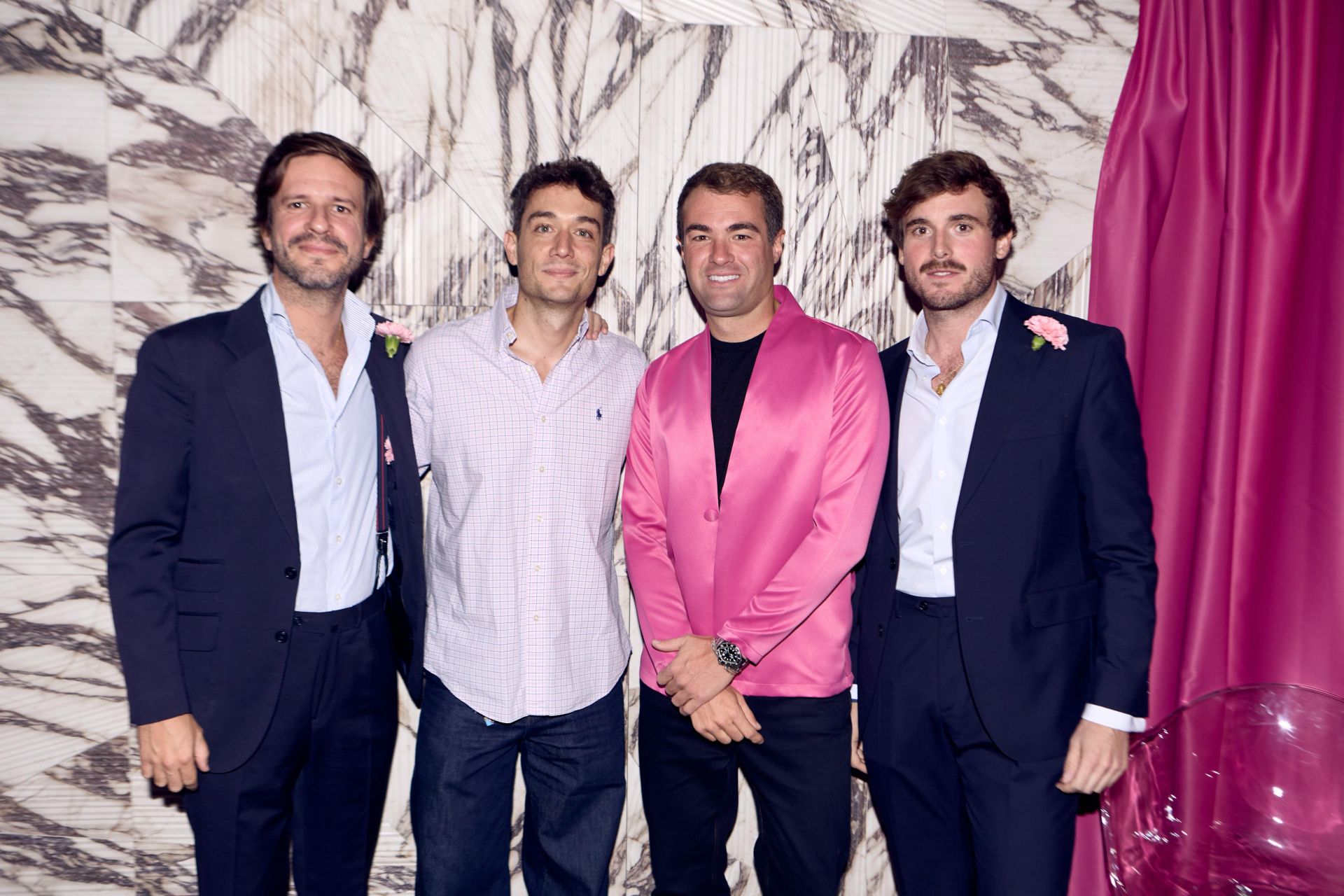 Sigfrido Serra se rodeó de sus mejores amigos.