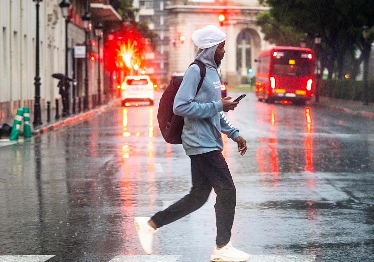 Lluvias en Valencia este lunes.