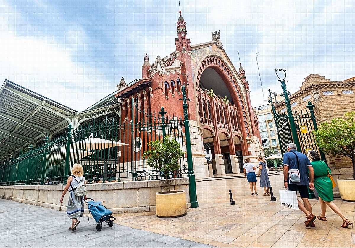 El emblemático Mercado de Colón diseñado por Francisco Mora.