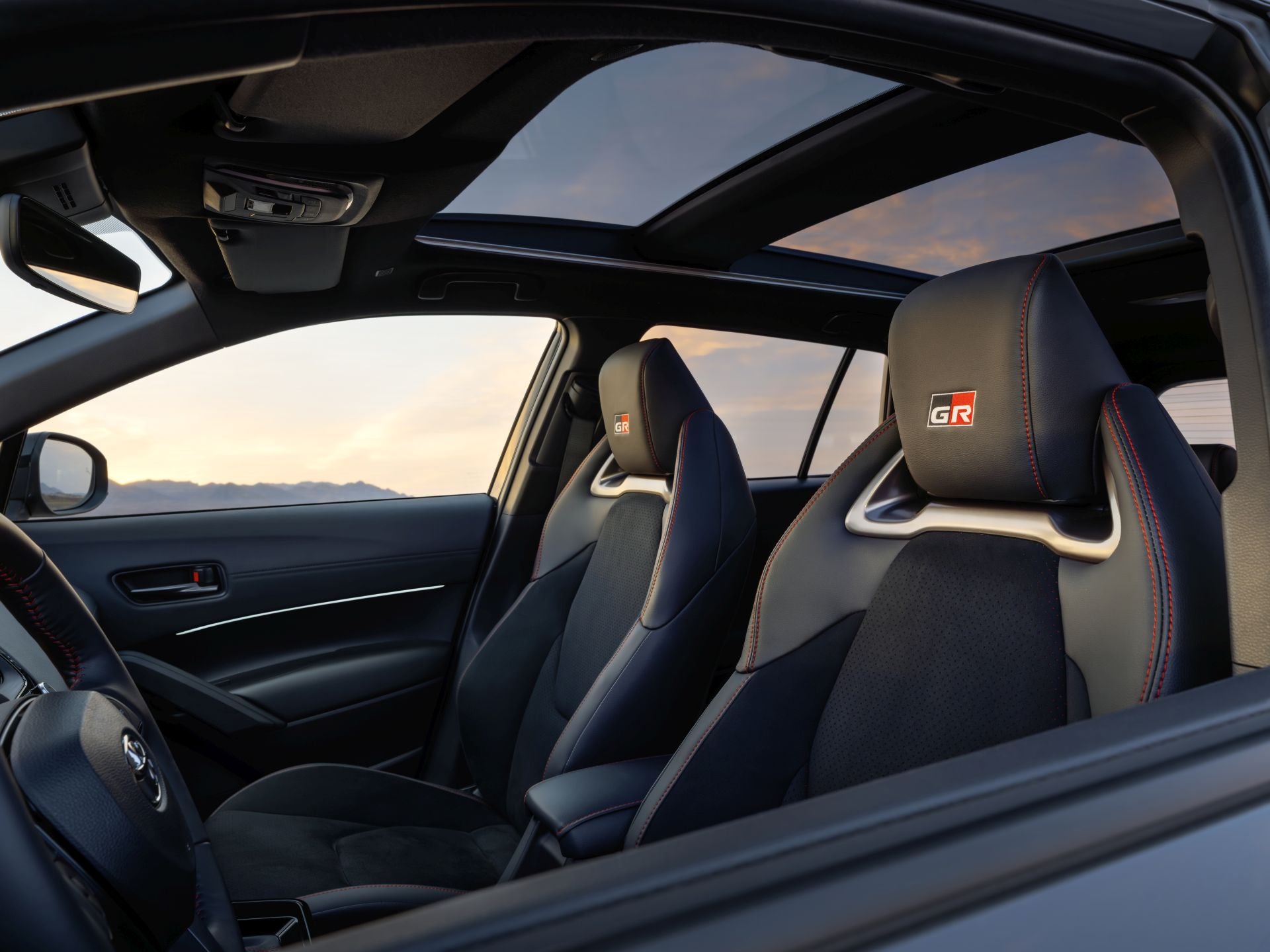 FOTOS | Nuevo Toyota Corolla Cross 2025