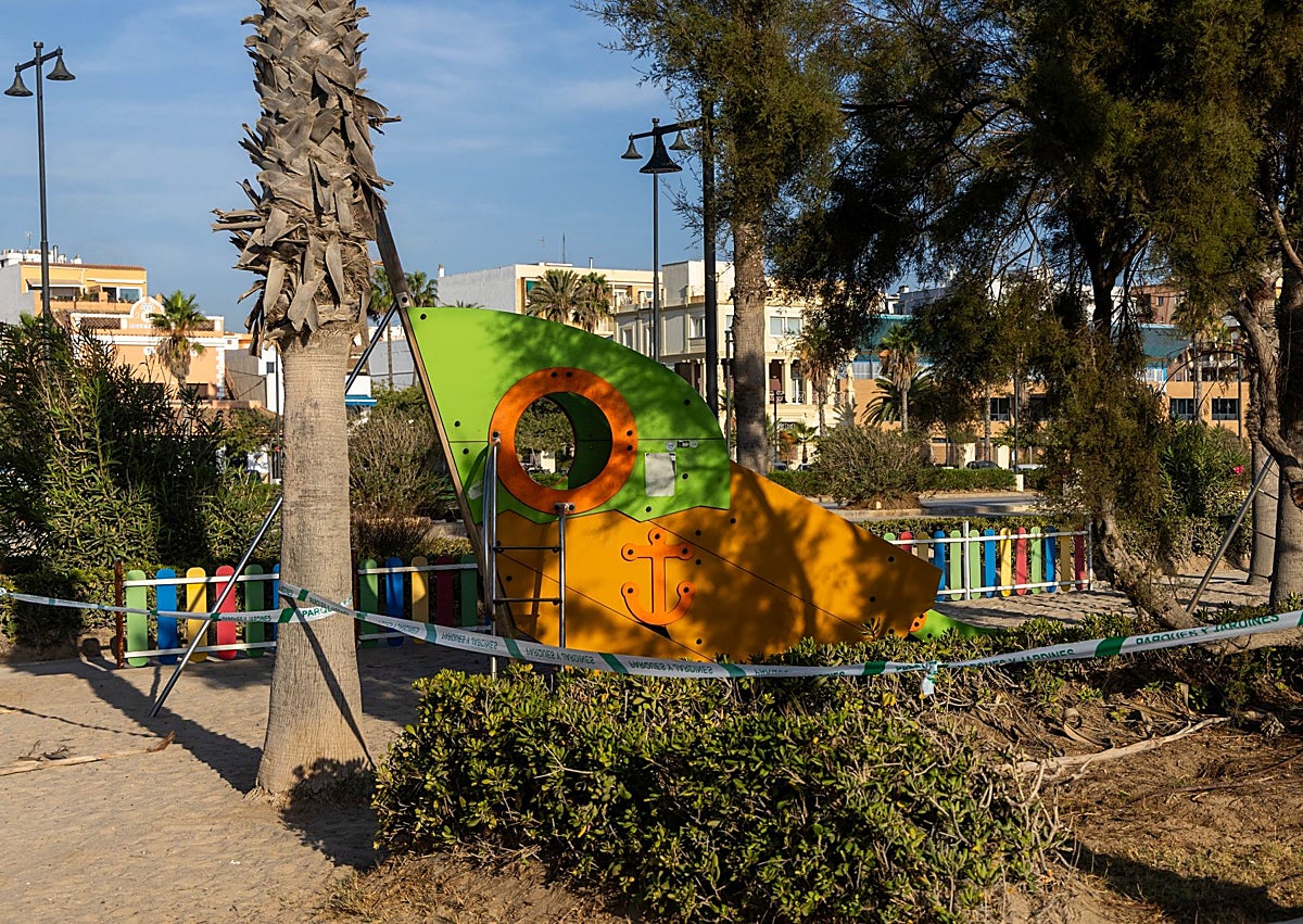 Imagen secundaria 1 - Los hosteleros de los chiringuitos de la playa de la Malvarrosa quieren un nuevo Paseo Marítimo