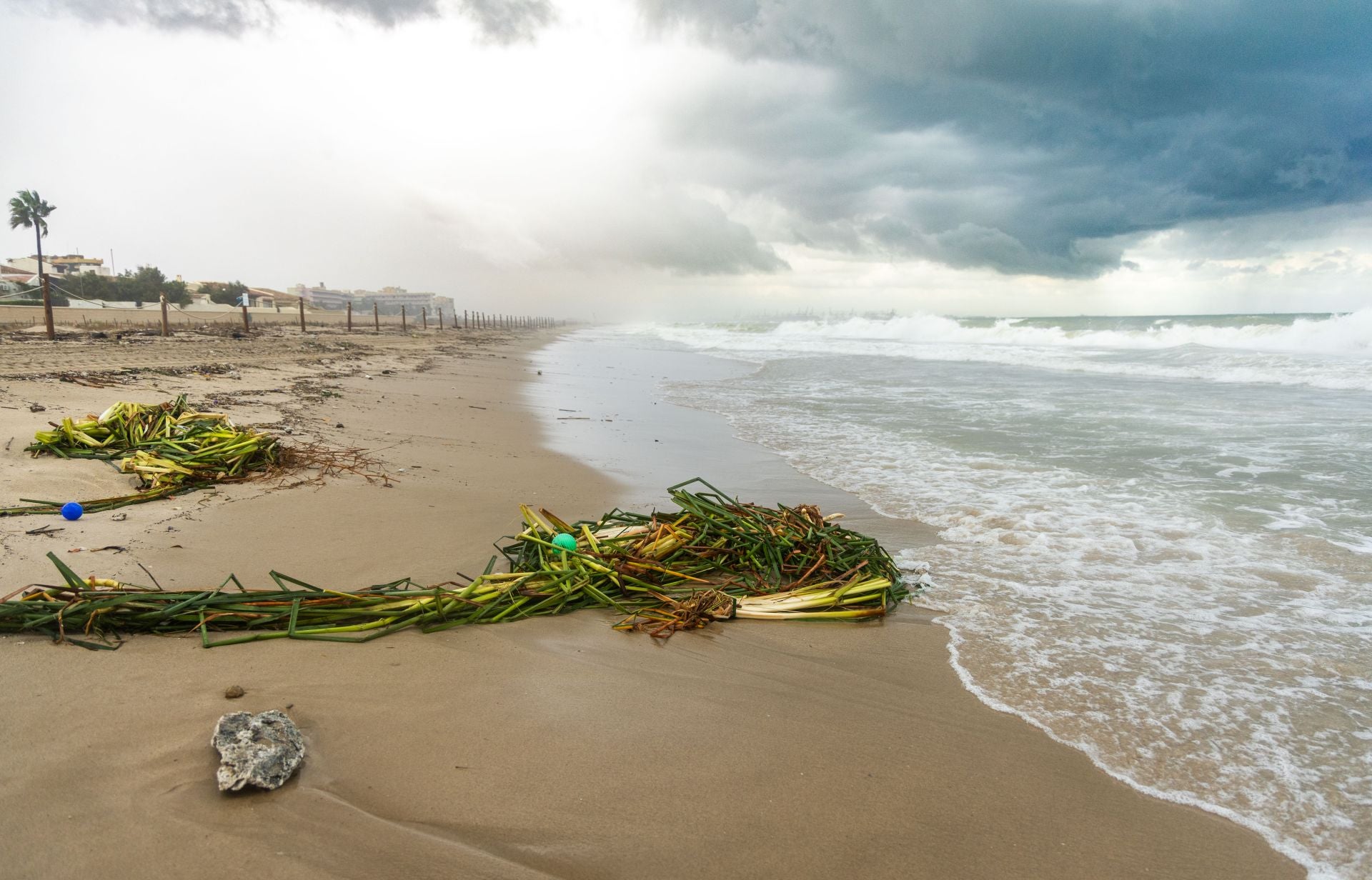 Así ha afectado el temporal a las playas valencianas