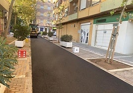 Obras de recuperación del entorno del mercado municipal y la plaza. España