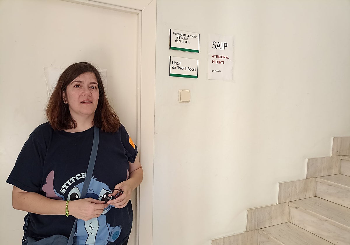 Rocío, una de las afectadas por la huelga, tras poner una queja en el SAIP.