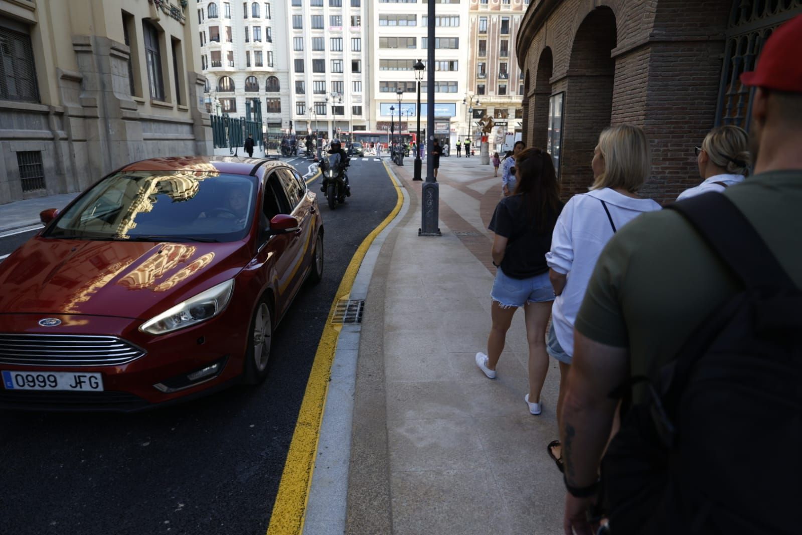 Reapertura de la calle Alicante tras las obras