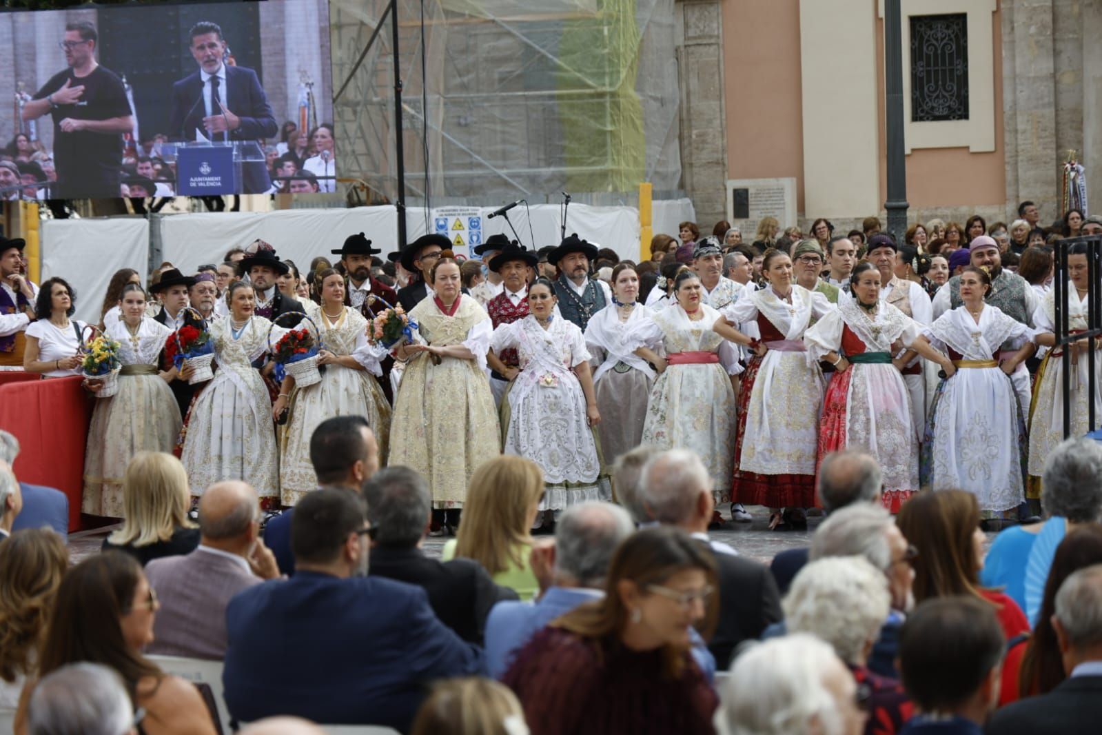 FOTOS | Valencia se rinde al himno regional