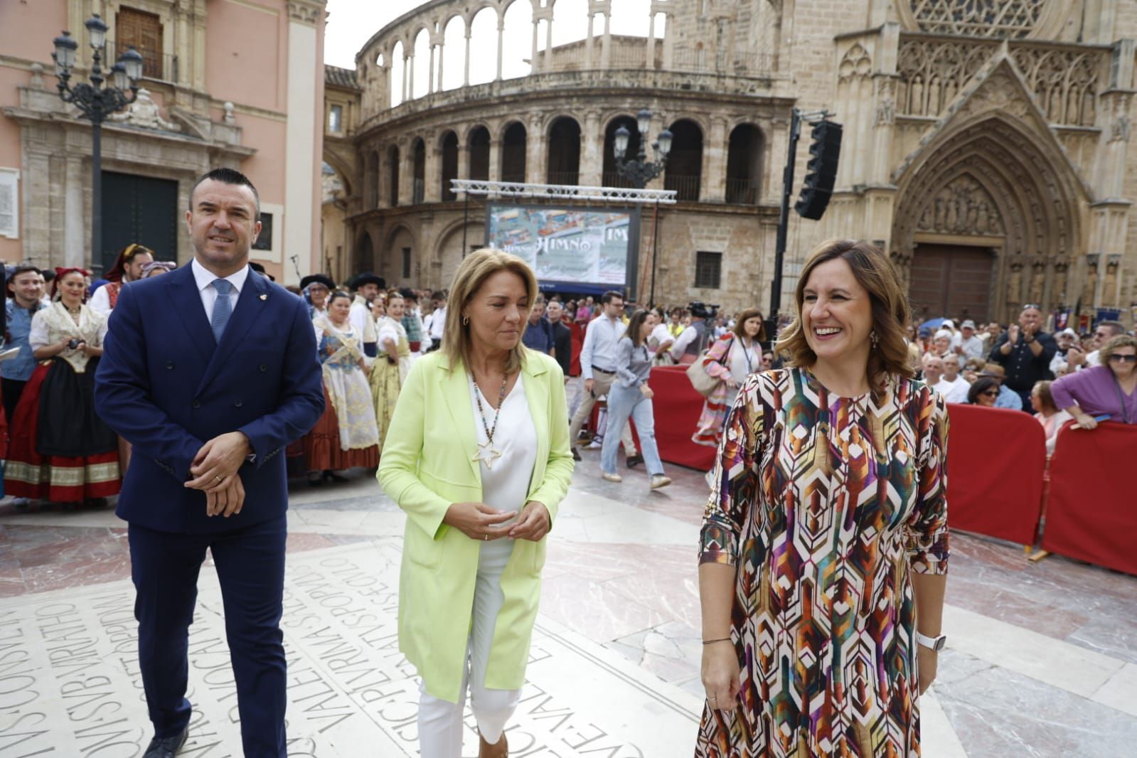 FOTOS | Valencia se rinde al himno regional