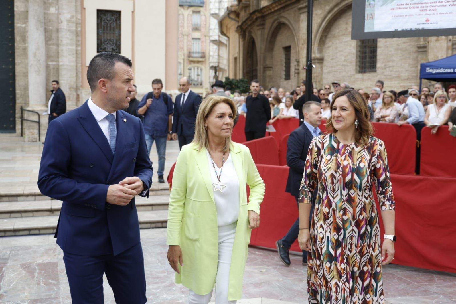 FOTOS | Valencia se rinde al himno regional