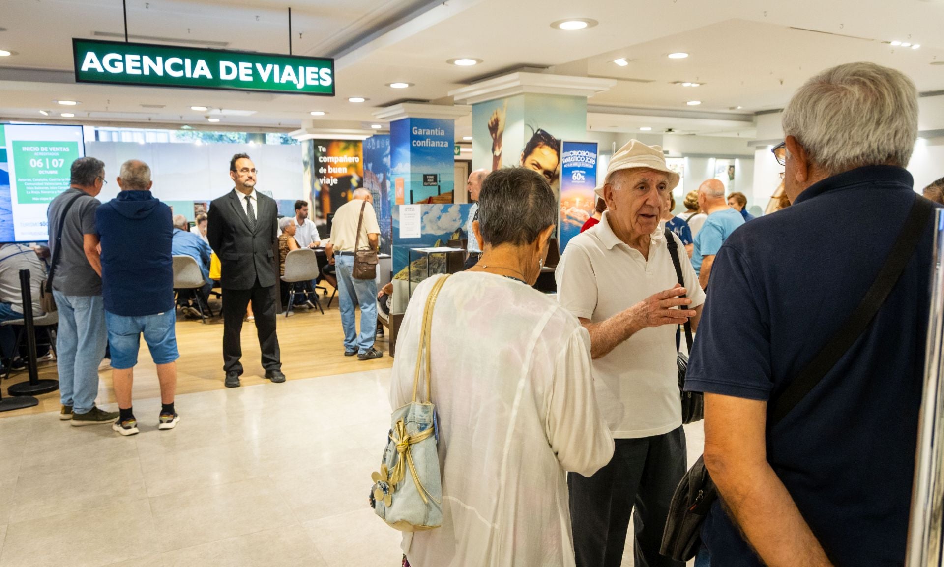 Comienza la temporada de Imserso en la agencias de viaje de la Comunitat