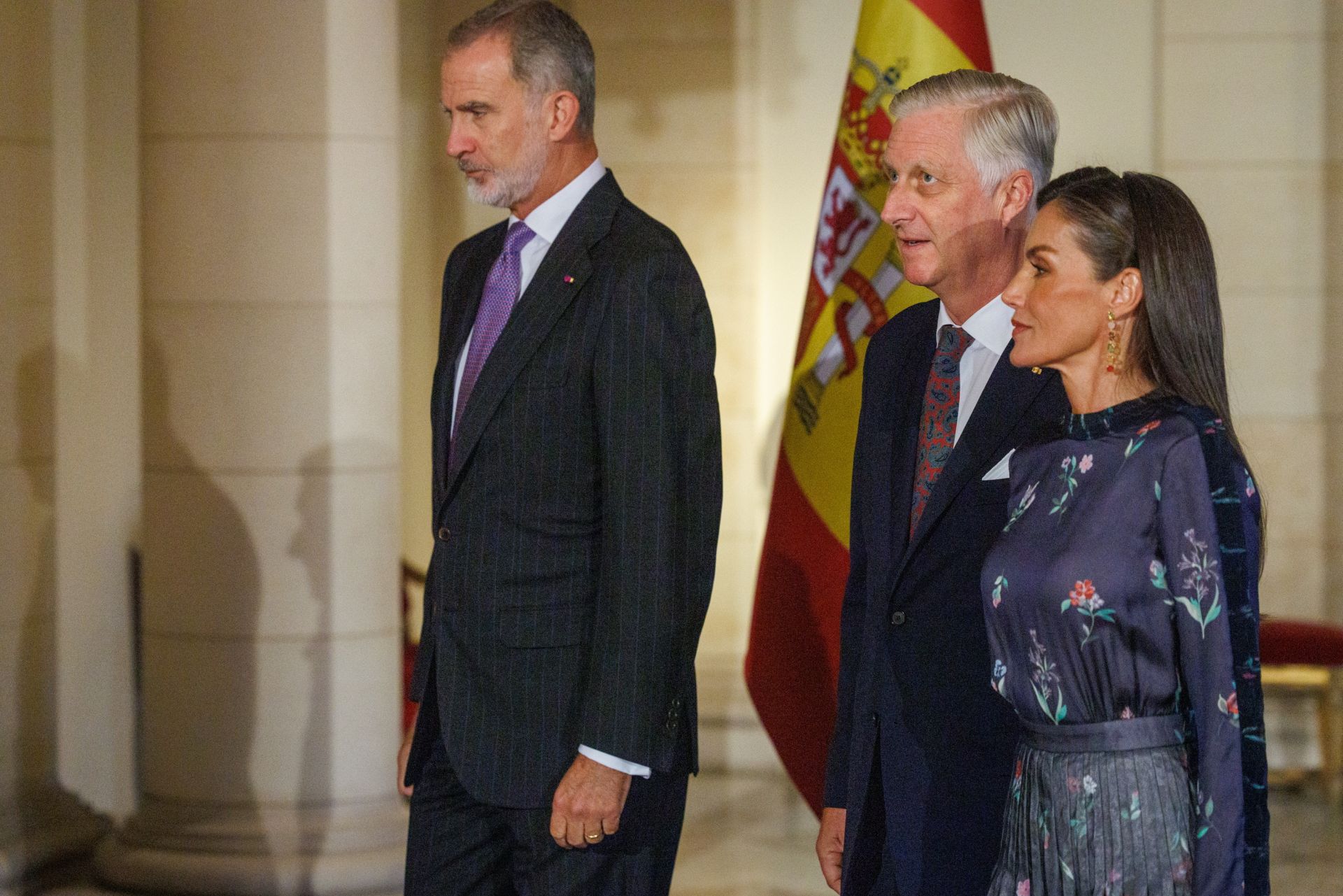 FOTOS | Letizia deslumbra en Bruselas con un impecable &#039;look&#039; en homenaje a Armani