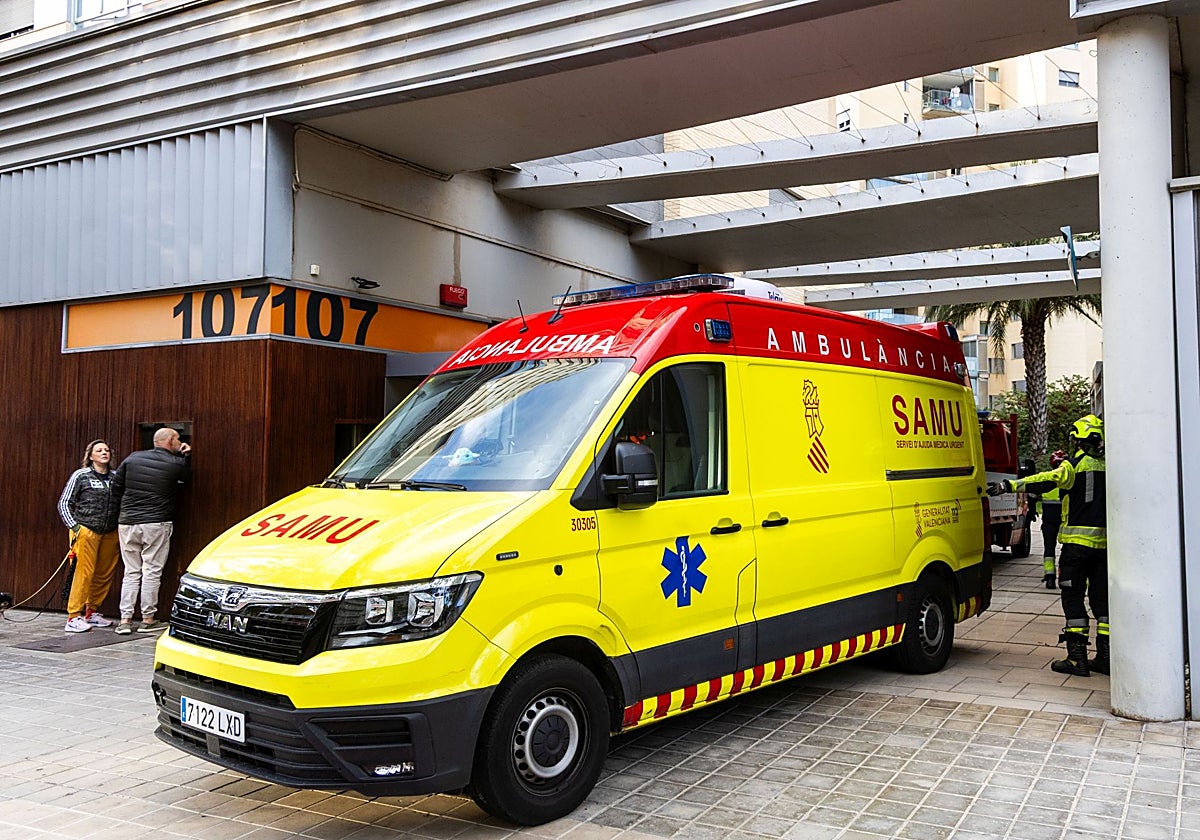 Un joven muere tras caer desde el decimocuarto piso de un edificio de Campanar