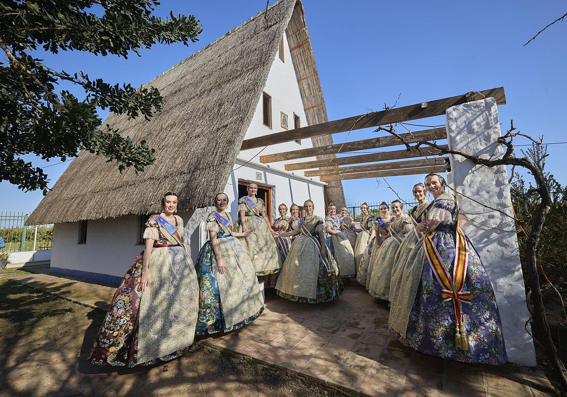 Las barracas restauradas, como la de Montoliu, en Meliana, son escenario de actos relacionados con la cultura y tradiciones valencianas.