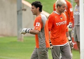 Palop y Cañizares en un entrenamiento con el Valencia CF.