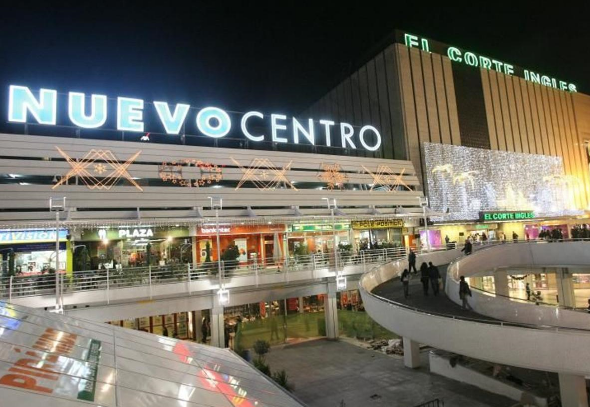 El Corte Inglés ofrece 6.000 puestos de trabajo para la campaña de Navidad