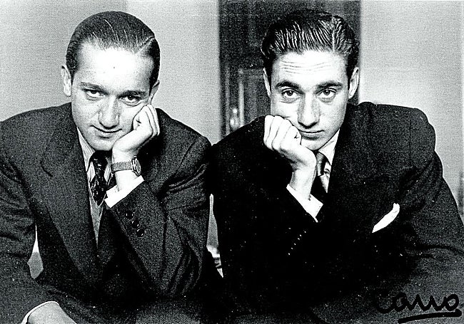 La pareja posando en las vísperas.