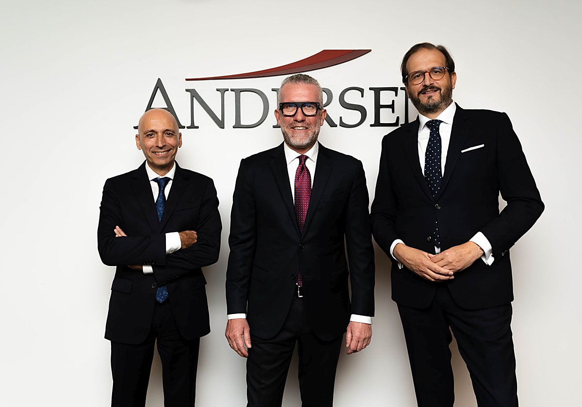 Benjamín Prieto, José Vicente Morote y Carlos Mínguez.