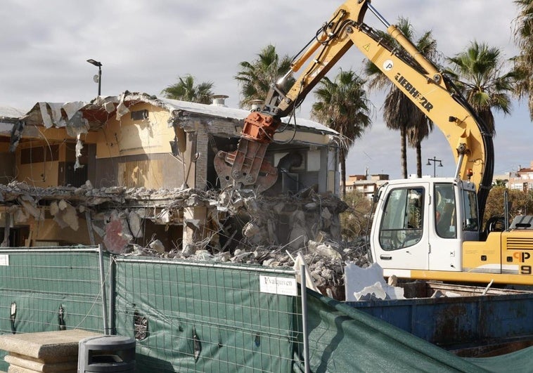 Casa Isabel, el segundo restaurante de la playa de la Malvarrosa que dice adiós