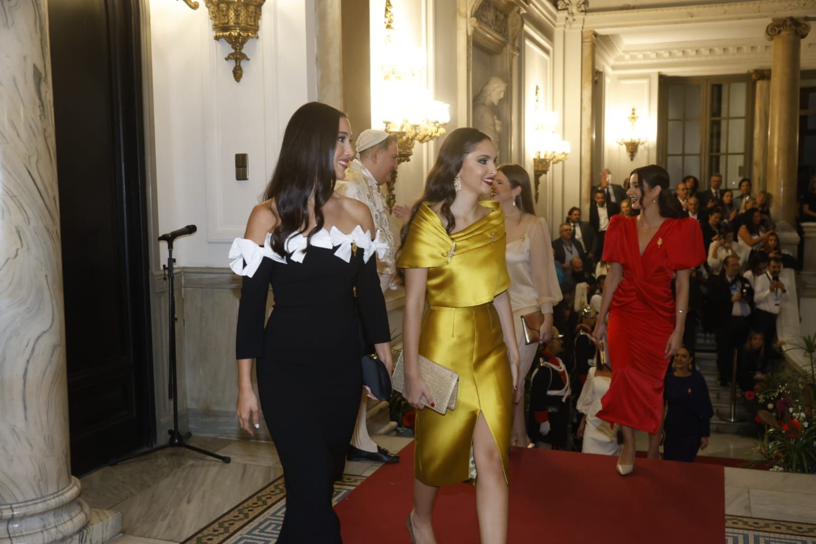 FOTOS | Proclamación de las falleras mayores de Valencia 2026