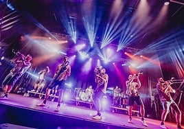 La Fúmiga, durante un concierto.