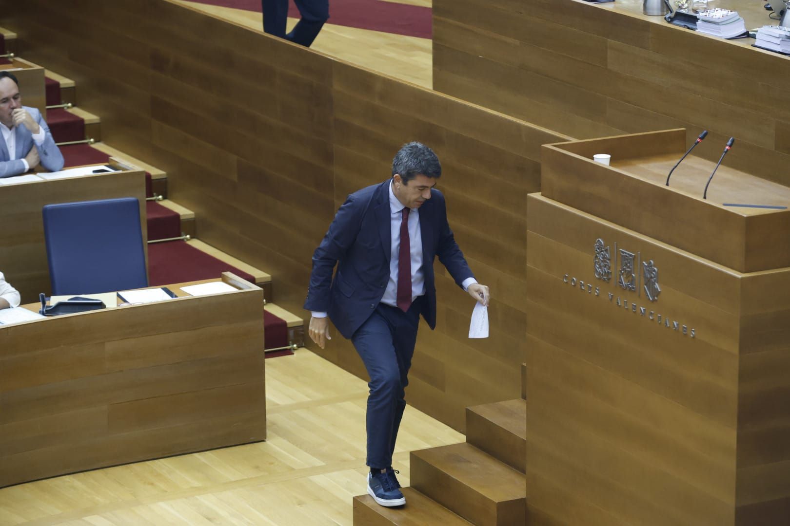 La última sesión de control a Mazón antes del cambio en el Consell