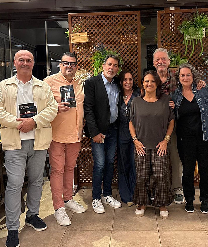 Imagen secundaria 2 - La literatura abandona la intimidad