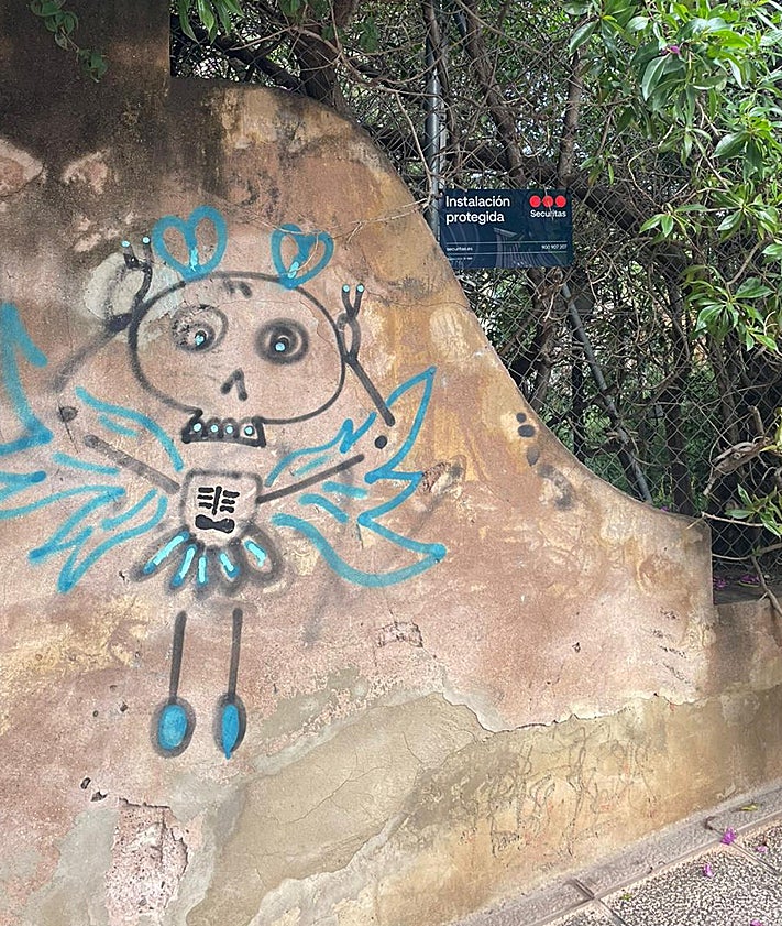 Imagen secundaria 2 - Villa Amparo, todo igual tras seis meses de la okupación