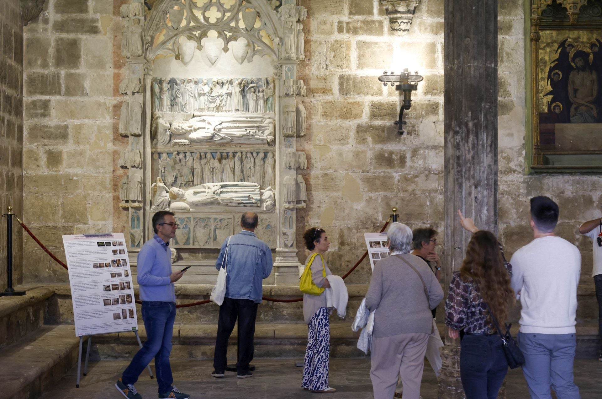 FOTOS | Jornada de puertas abiertas en el convento de Santo Domingo
