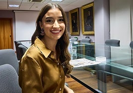 Carmen Prades Gil, fallera mayor de Valencia 2026, en la visita a LAS PROVINCIAS.