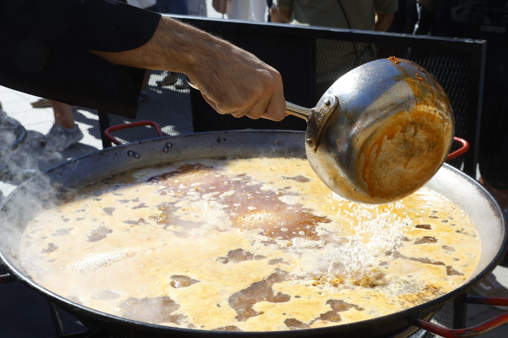 Fotos del festival Tastarros en la plaza del Ayuntamiento de Valencia