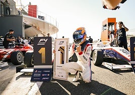 Thomas Strauven celebra el título en Cheste.