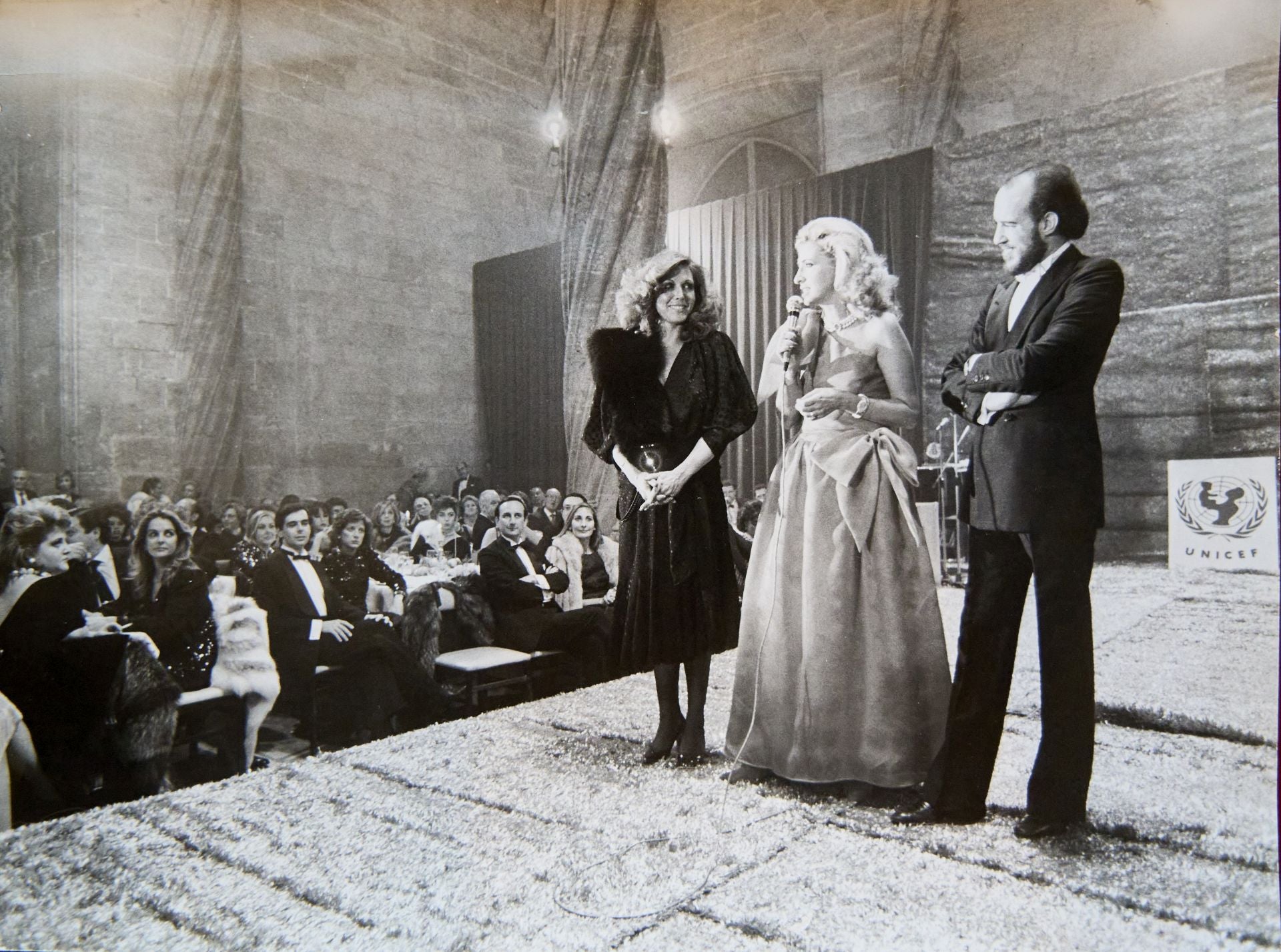 Mayrén Beneyto, en una de las cenas de Unicef que organizó con muchísimo éxito.