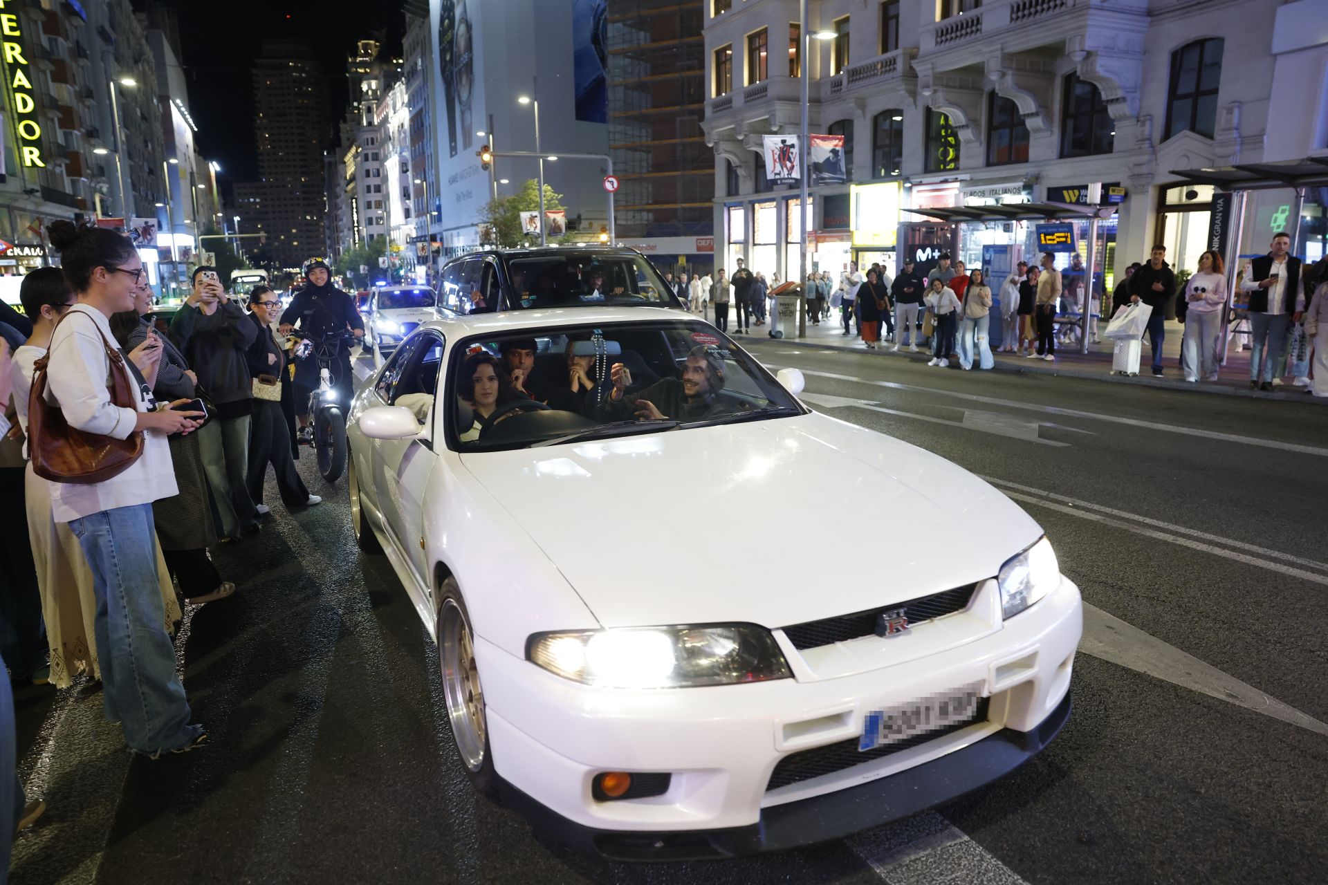 Rosalía anuncia su nuevo disco &#039;Lux&#039; y la lía en Madrid