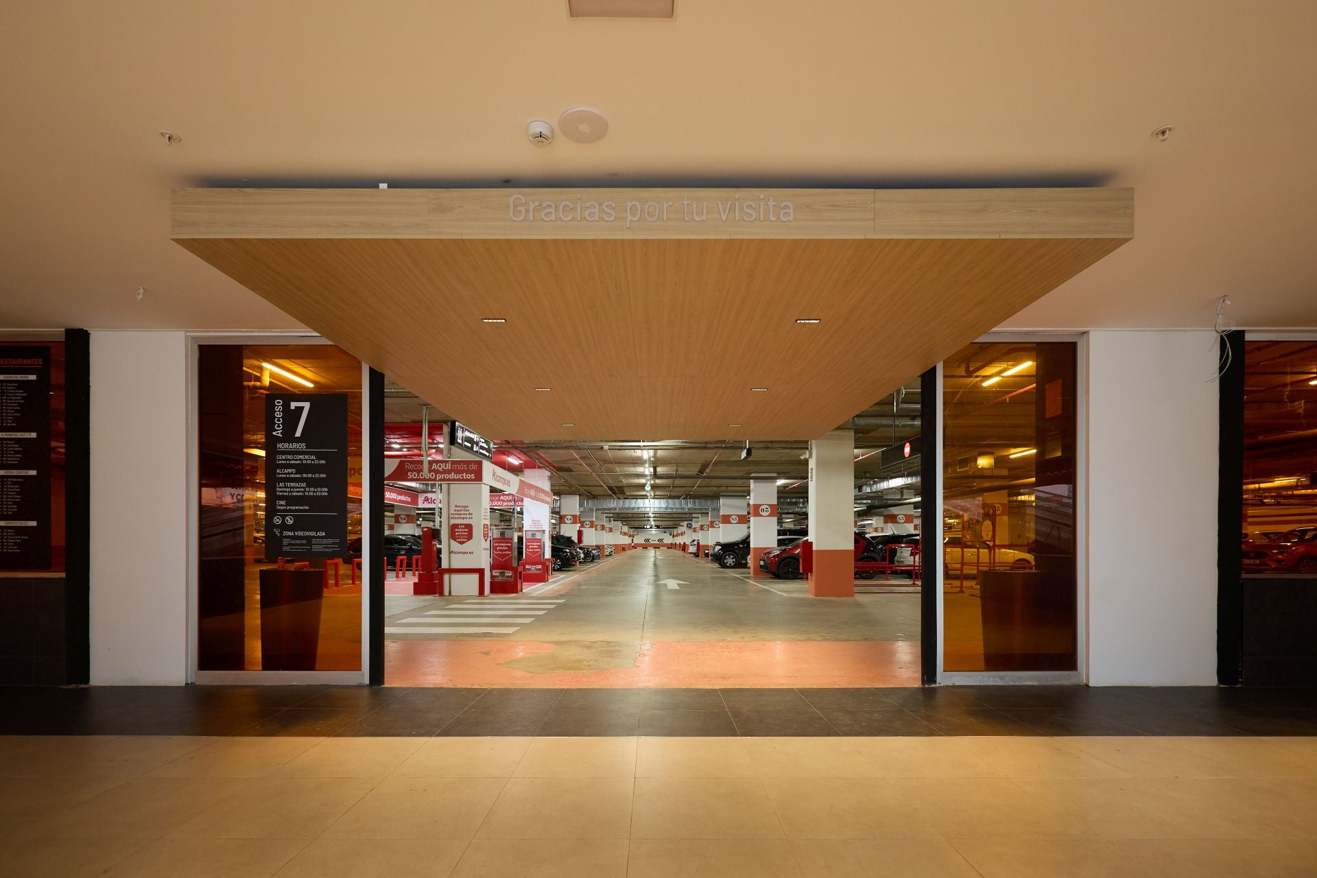 FOTOS | Así está ahora el Centro Comercial Bonaire