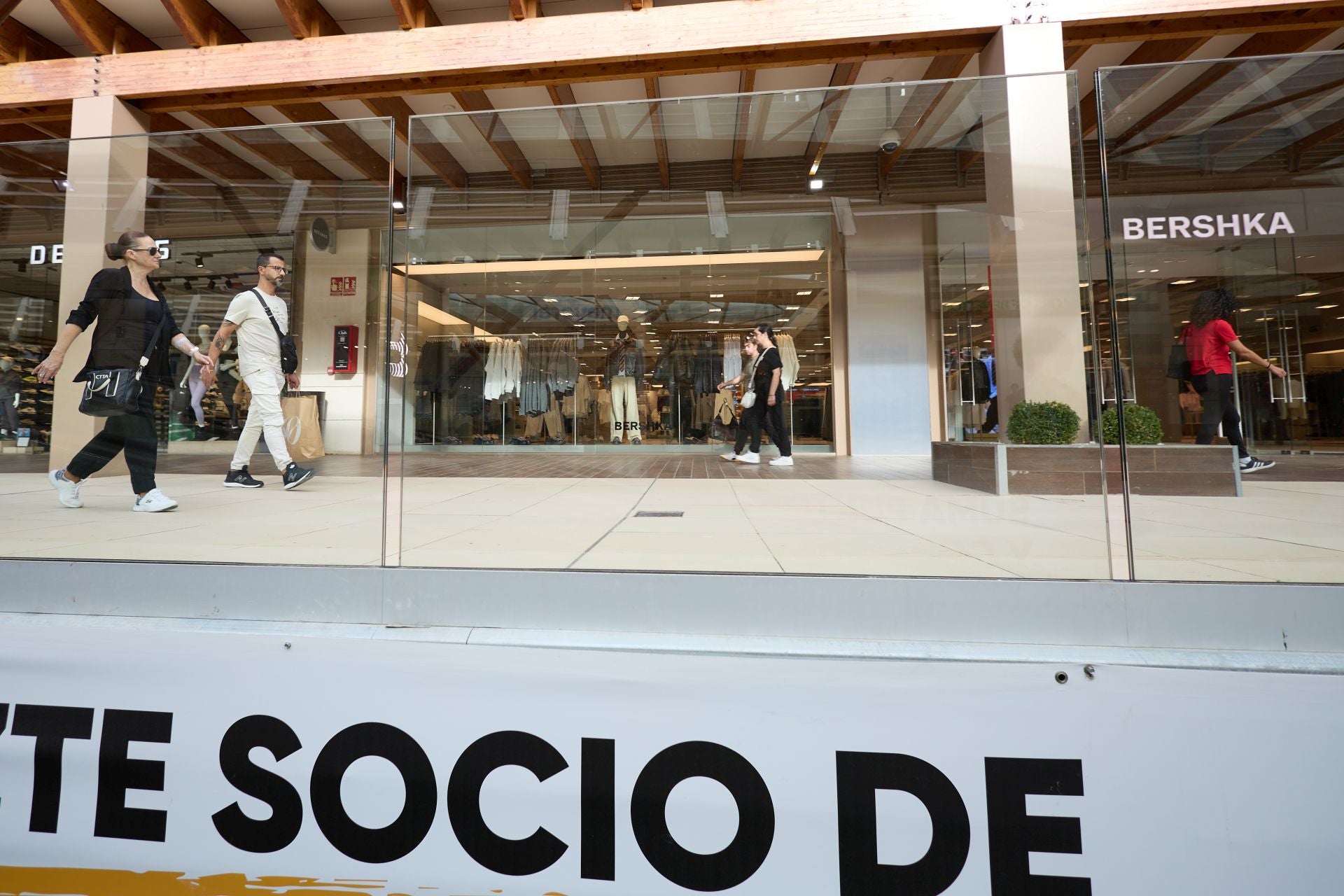 FOTOS | Así está ahora el Centro Comercial Bonaire