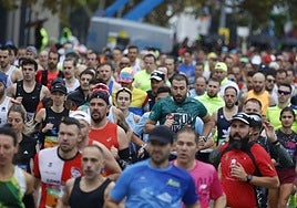 Participantes en el Medio Maratón Valencia 2024.