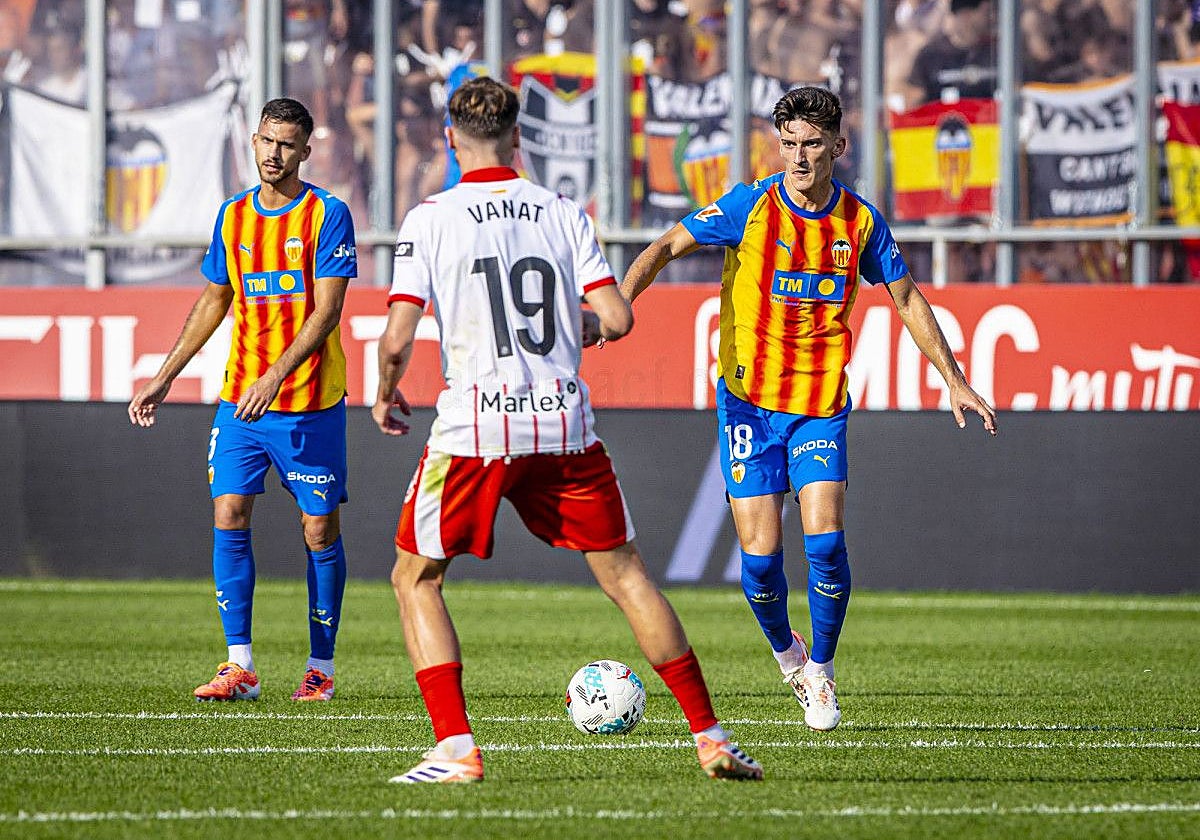 Pepelu, con la camiseta de la Senyera.