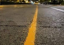 Línea naranja pintada en varias calles de Valencia.