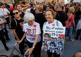 Fotos de la manifestación en recuerdo de las víctimas de la dana en el primer aniversario