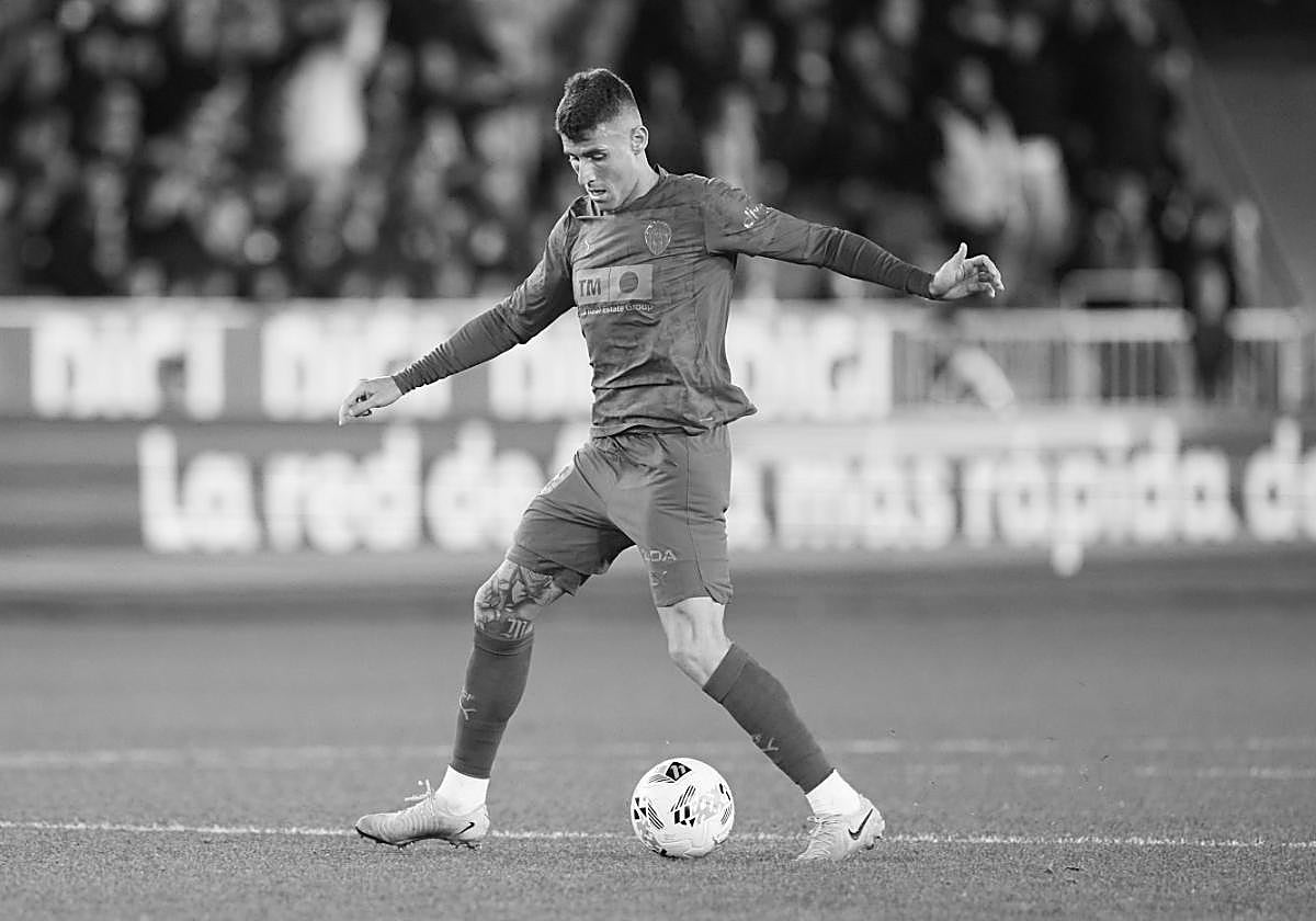 Dani Raba, durante el partido del Valencia ante el Alavés.
