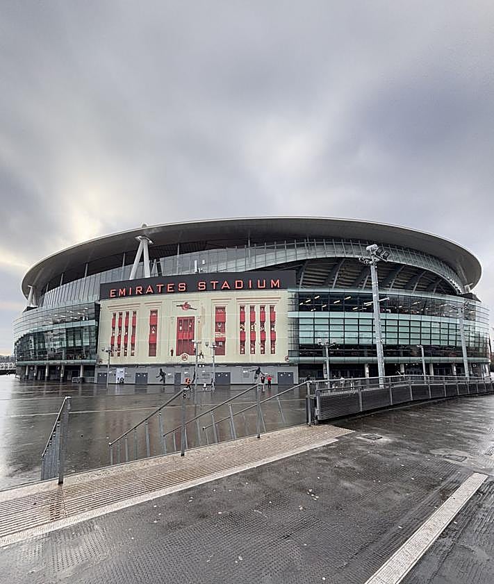 Imagen secundaria 2 - El futuro que le espera a Mestalla