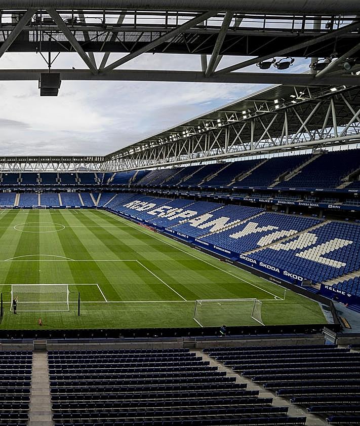 Imagen secundaria 2 - El futuro que le espera a Mestalla