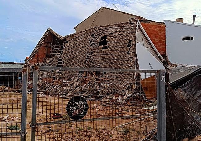 Barraca hundida en Hono de Alcedo.