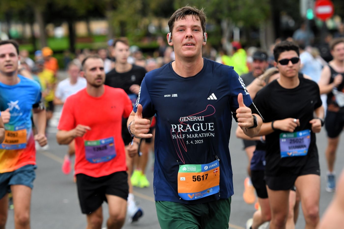 Búscate en el Medio Maratón de Valencia 2025