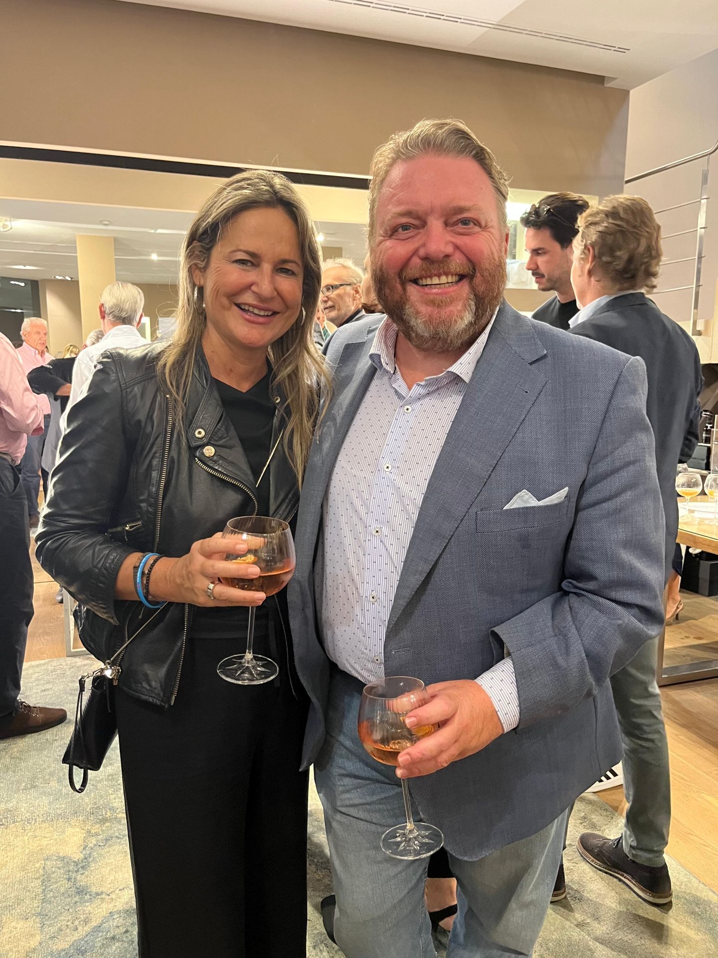 Esther Antón y Lluís Bertomeu.