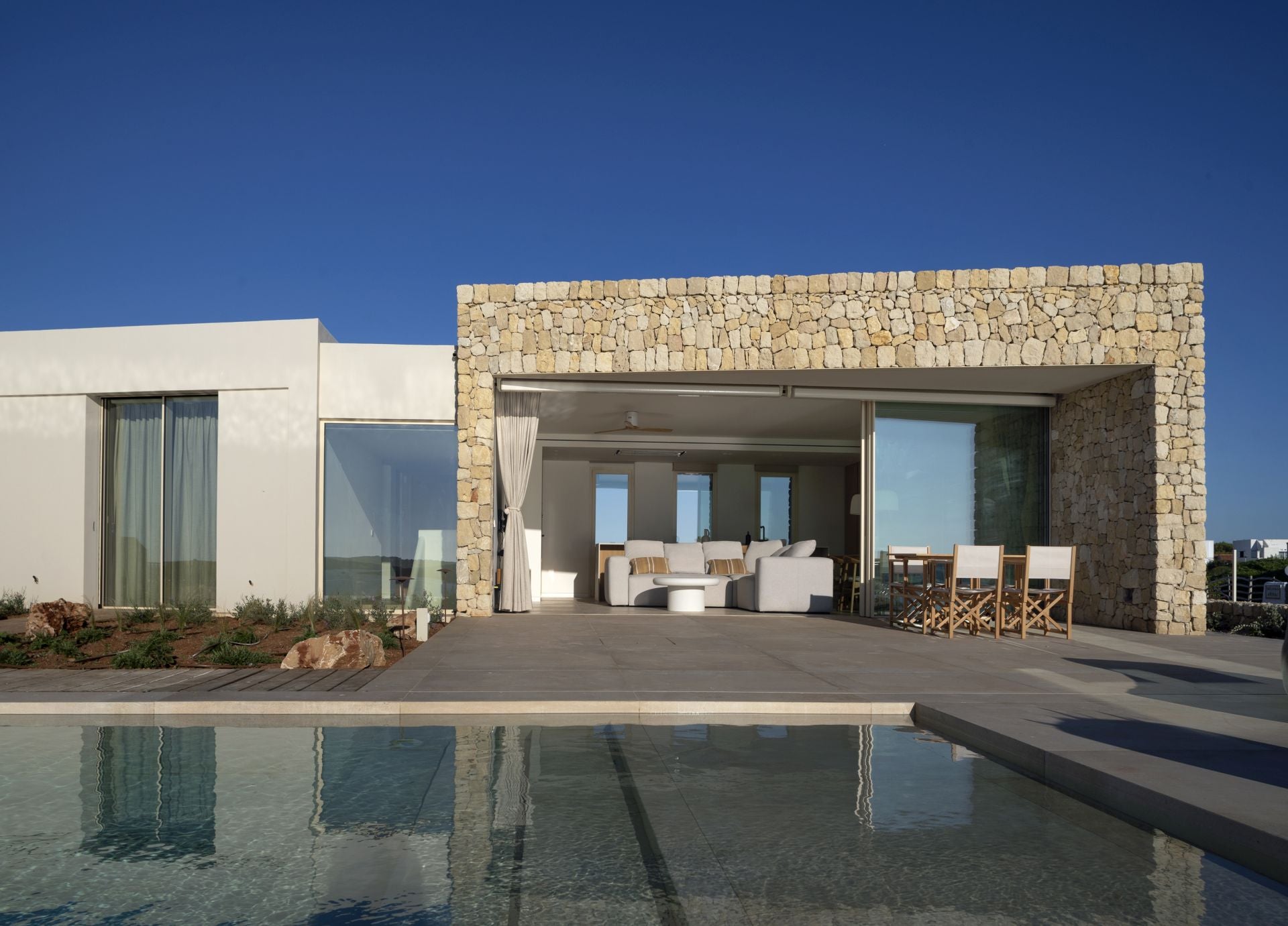 La fabulosa casa menorquina con acento valenciano