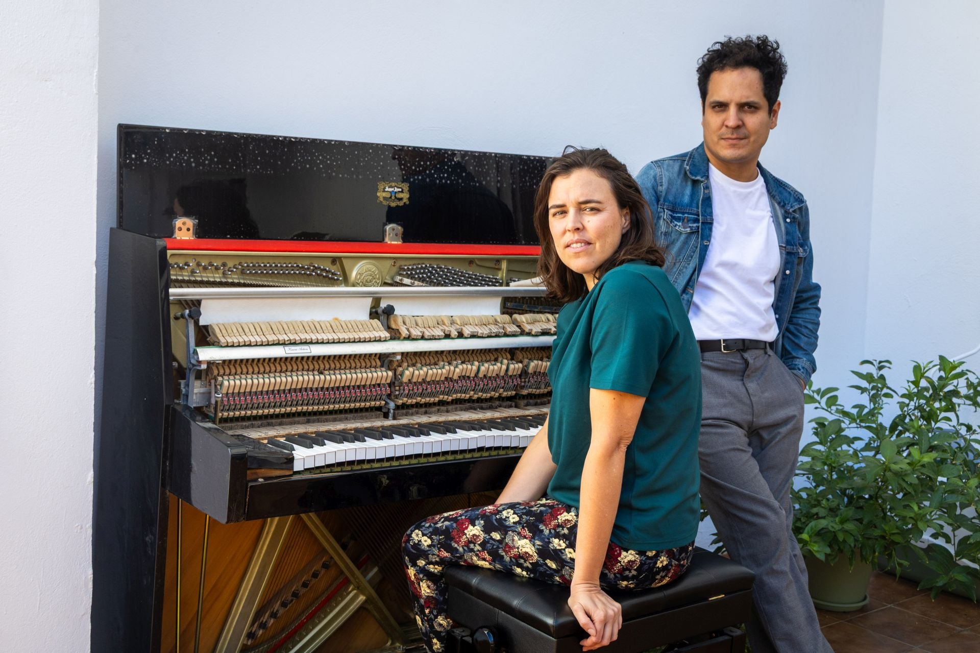 María Laura Bustamante y Alejandro Rivas, dos músicos de Perú afincados en Paiporta.