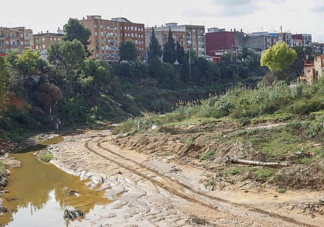 Tramo del barranco de l'Horteta a su paso por Torrent.