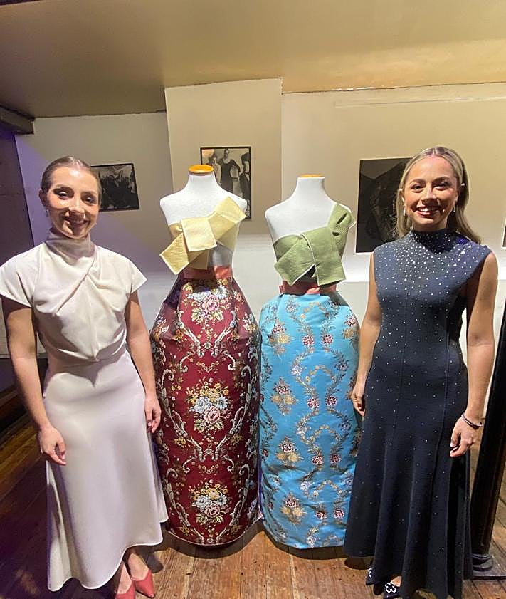 Imagen secundaria 2 - Tonos empolvados y repletos de luz para las telas de la corte de Carmen Prades