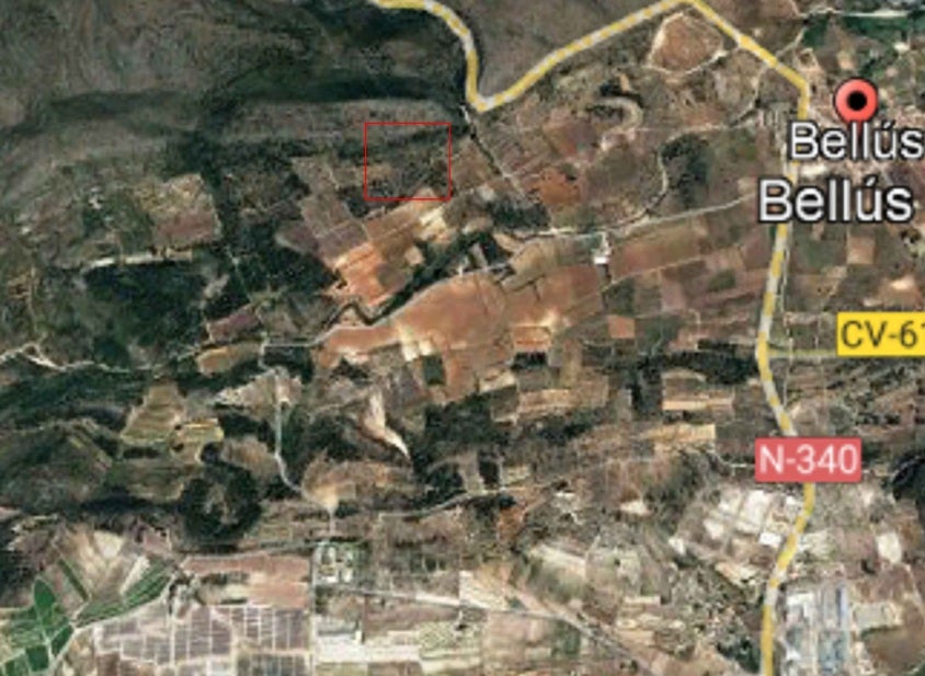 En rojo, los terrenos en los que se iba instalar la planta, aunque la empresa no tenía los permisos de los titulares.